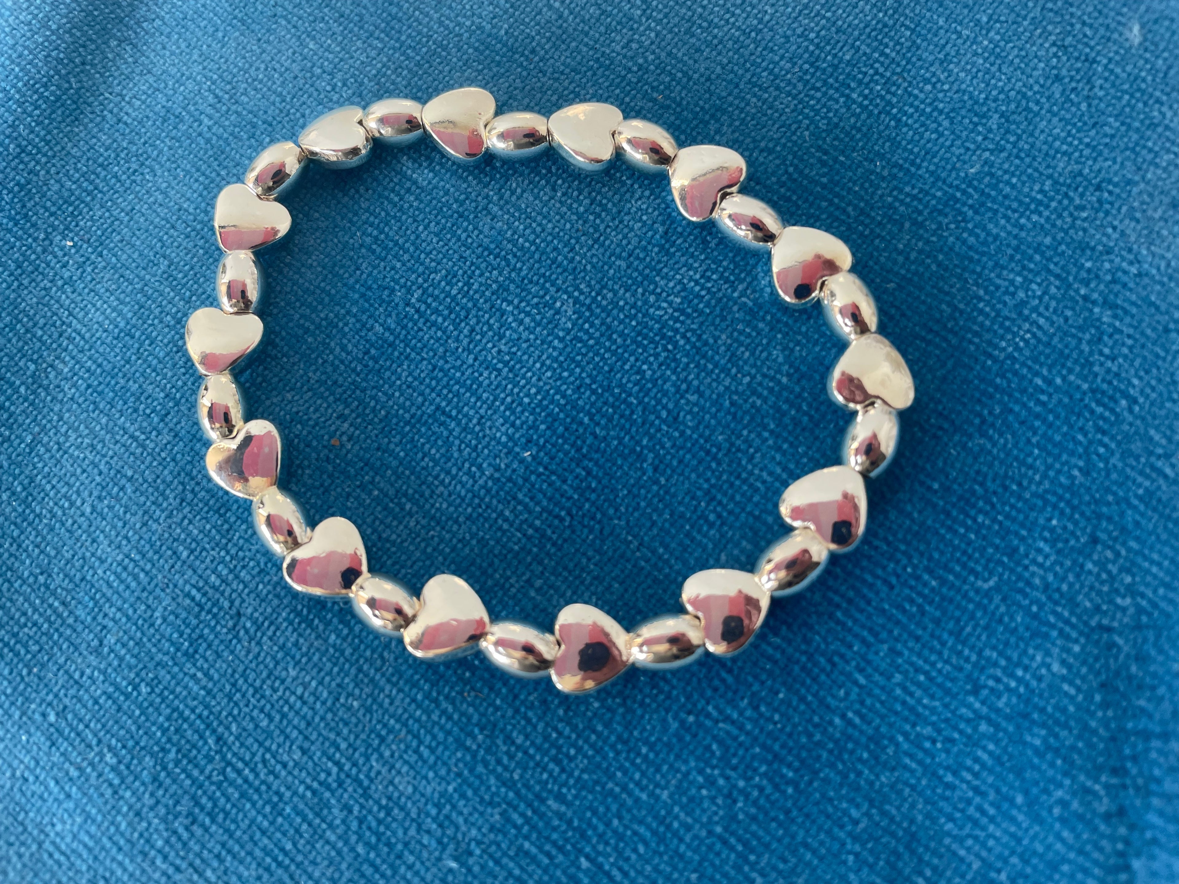 Jess &  Lou Silver Mini Hearts & Beads Bracelet | Simple Timeless Jewellery | Sky & Leaf