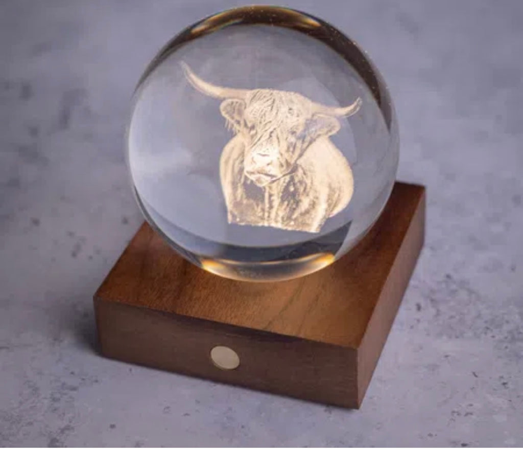 Gingko Amber Crystal Light – Golf Edition | Walnut Base LED Lamp