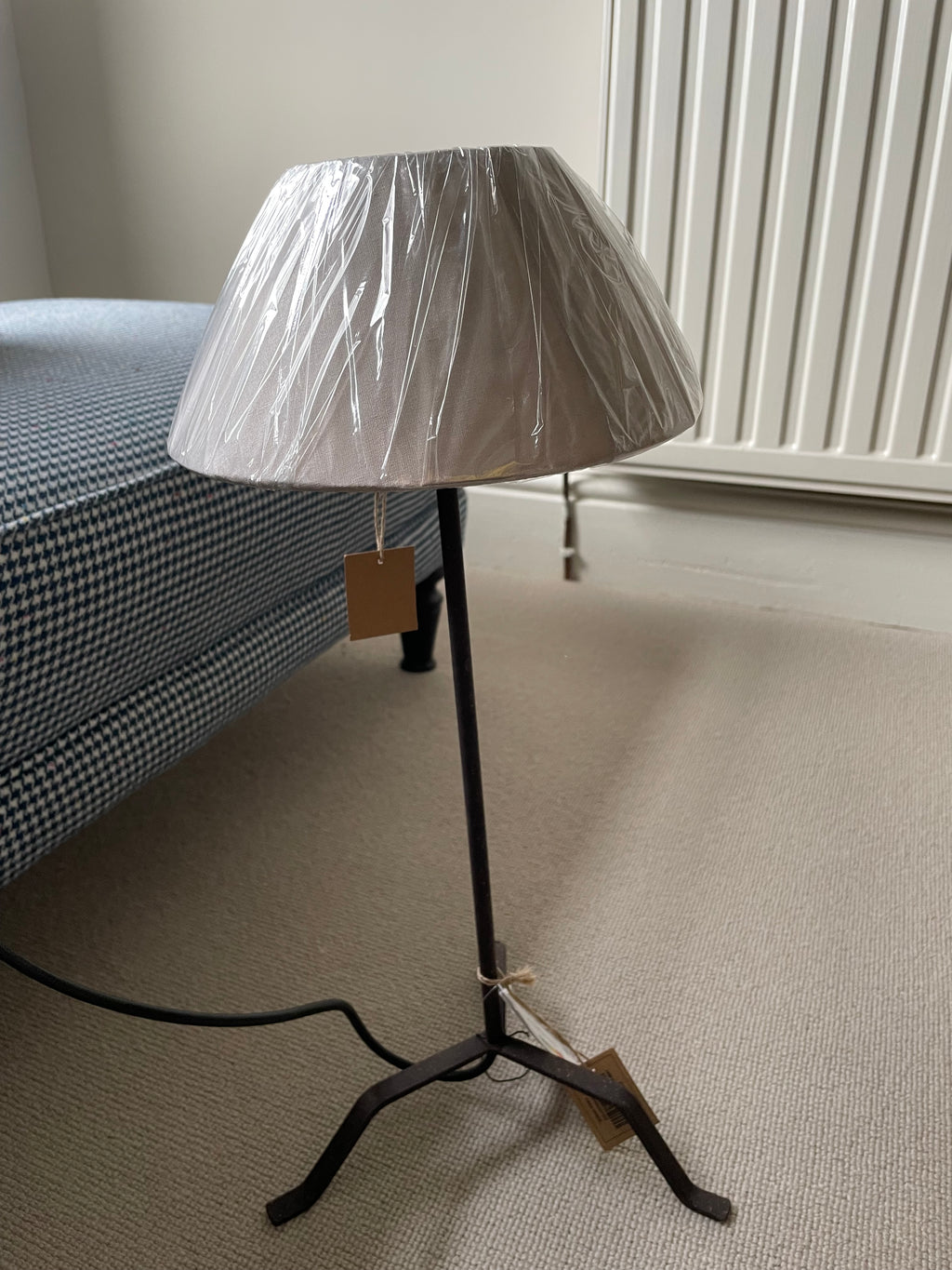 METAL LAMP SINT MAARTEN W/LIGHT GREY SHADE