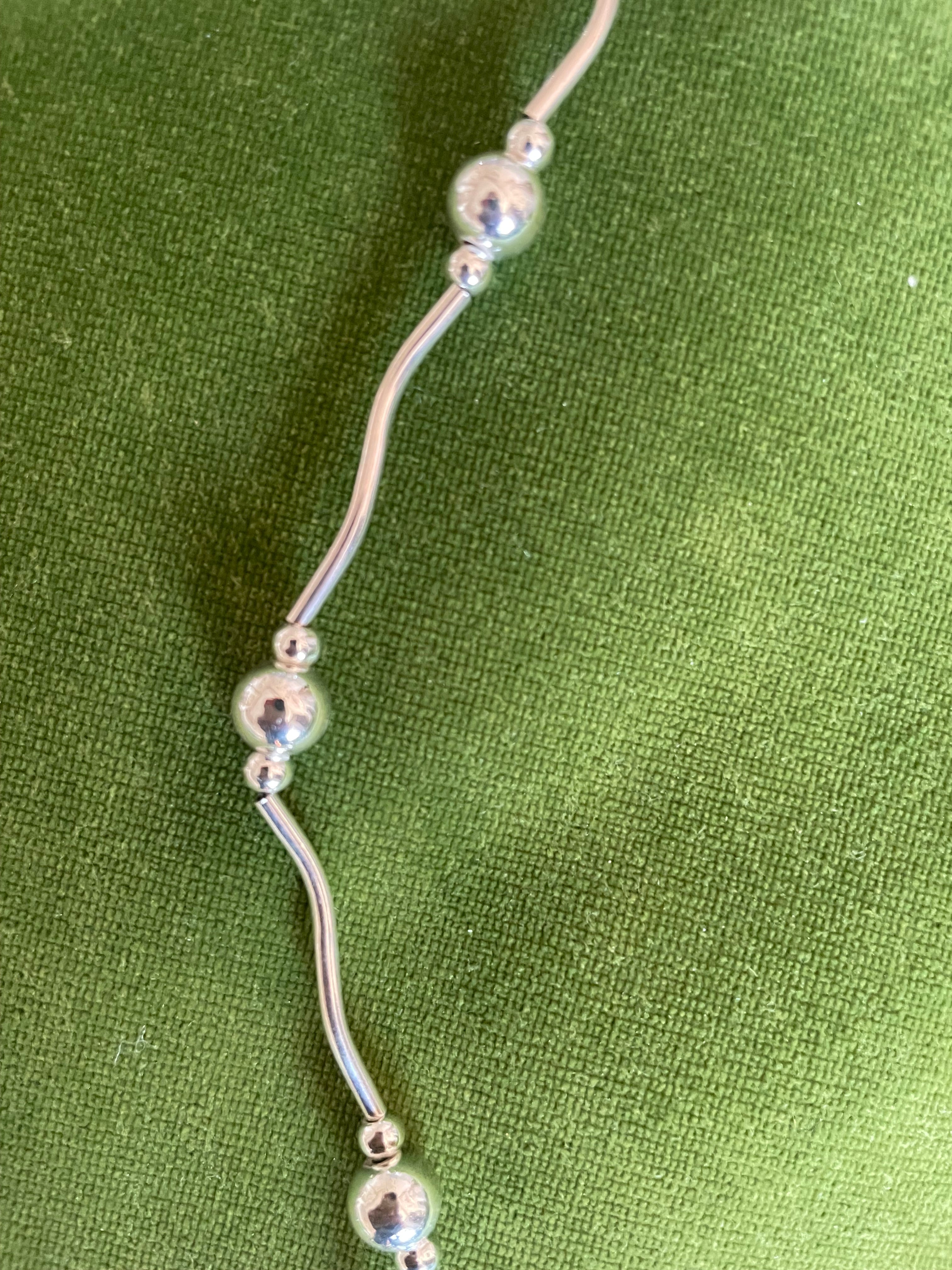 Jess &  Lou Heart with Bead Decoration Necklace | Simple Timeless Jewellery | Sky & Leaf