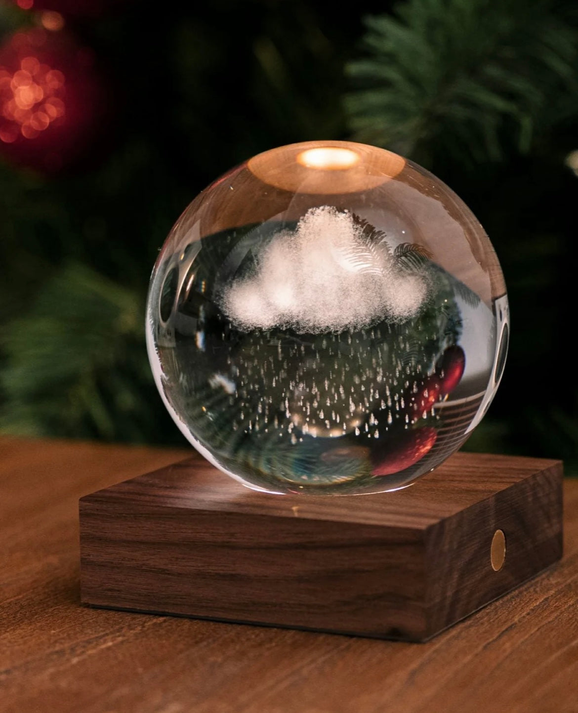 Gingko Amber Crystal Light – Golf Edition | Walnut Base LED Lamp