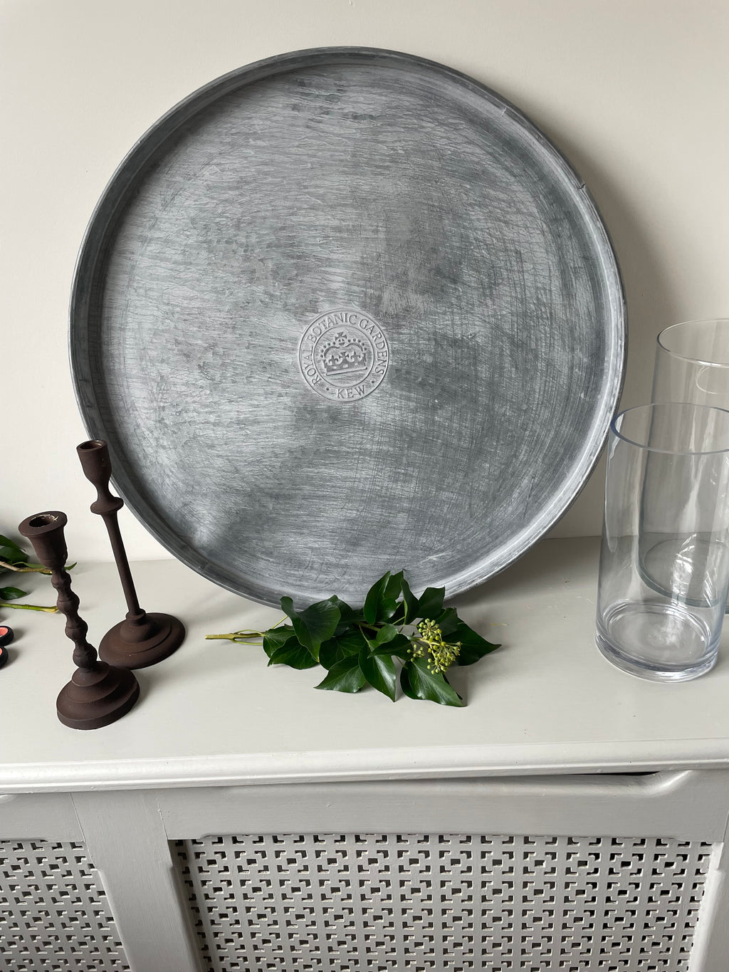 Kew Gardens Large Round Garden Tidy Tray