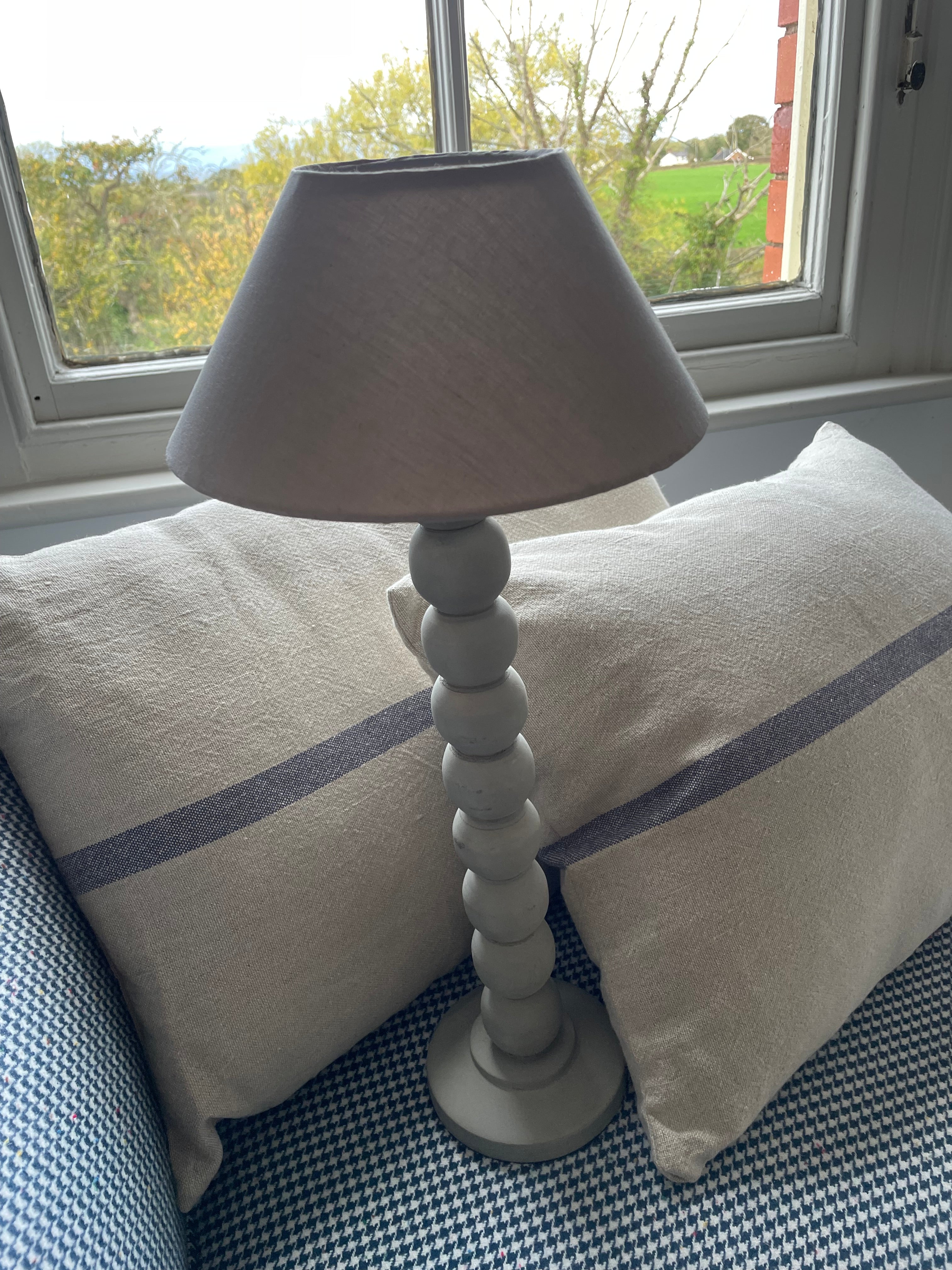 WOODEN LAMP KEUKENHOF ANTIQUE GREY LT.