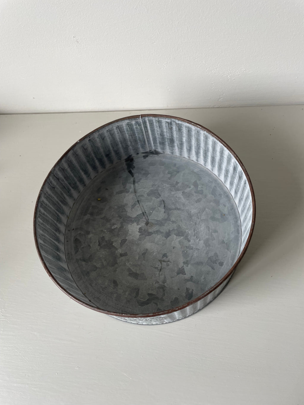 Kew Gardens Round Ribbed Zinc Cactus Planter