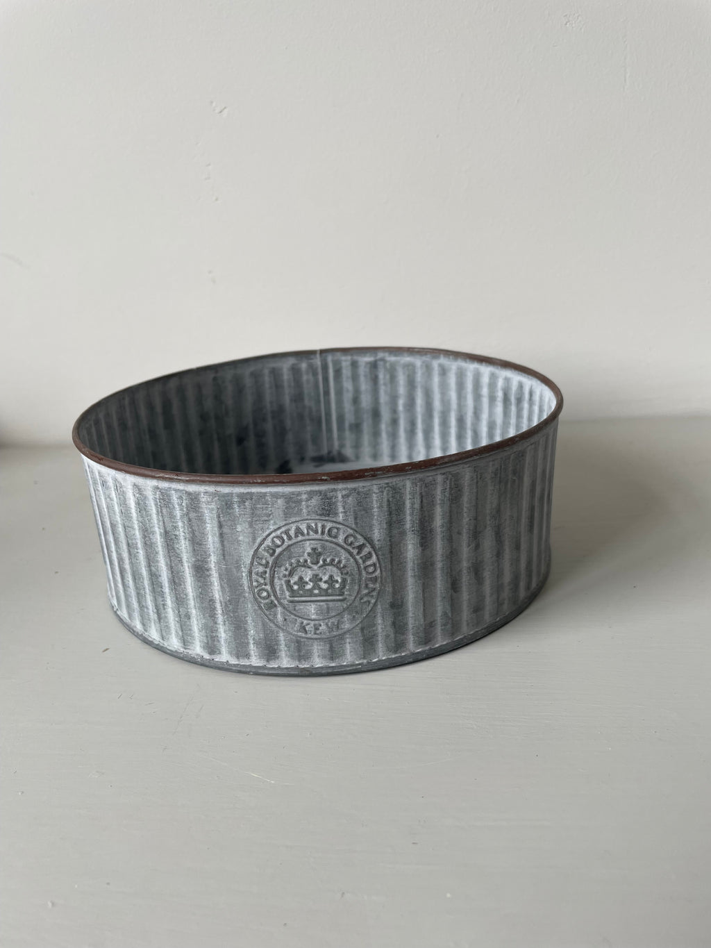 Kew Gardens Round Ribbed Zinc Cactus Planter
