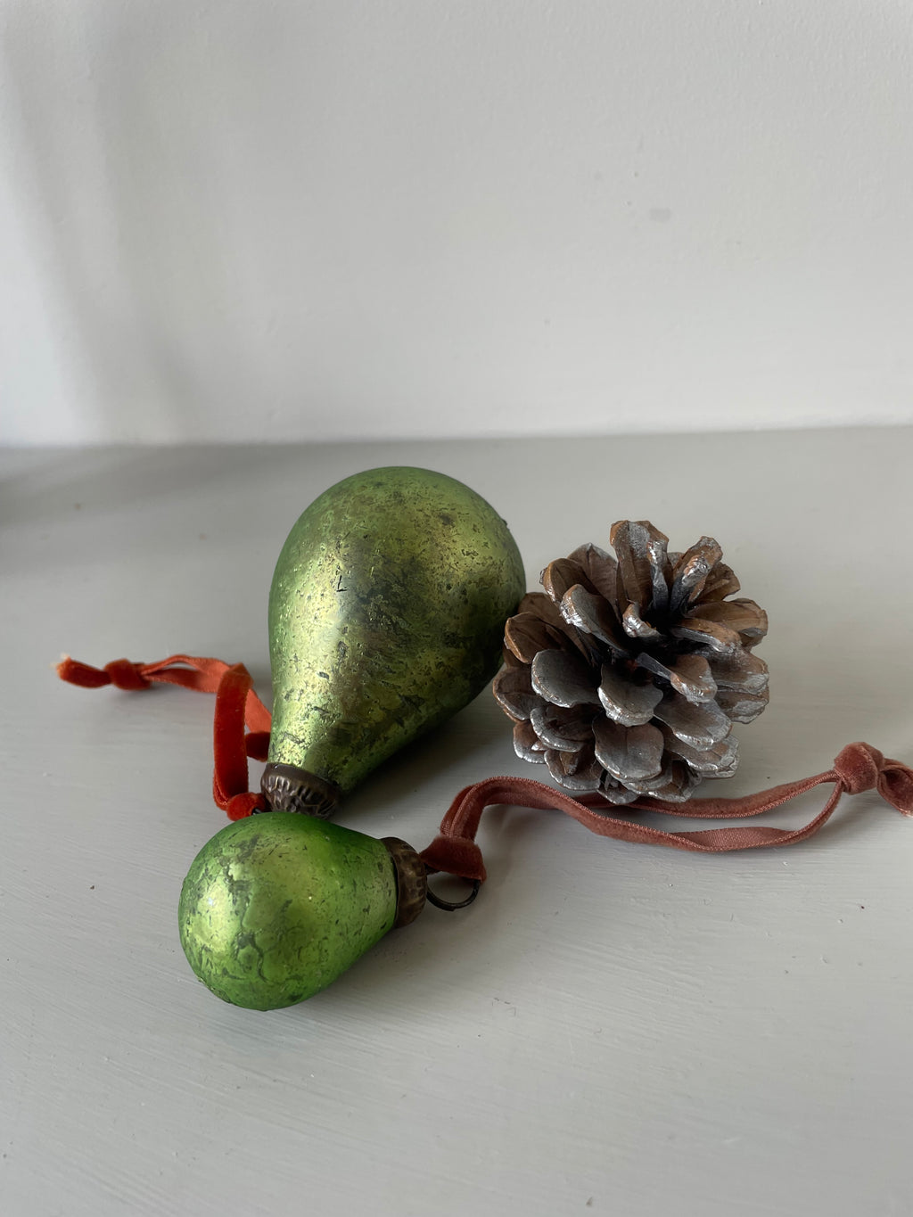 GLASS PEAR DECORATION ANTIQUE