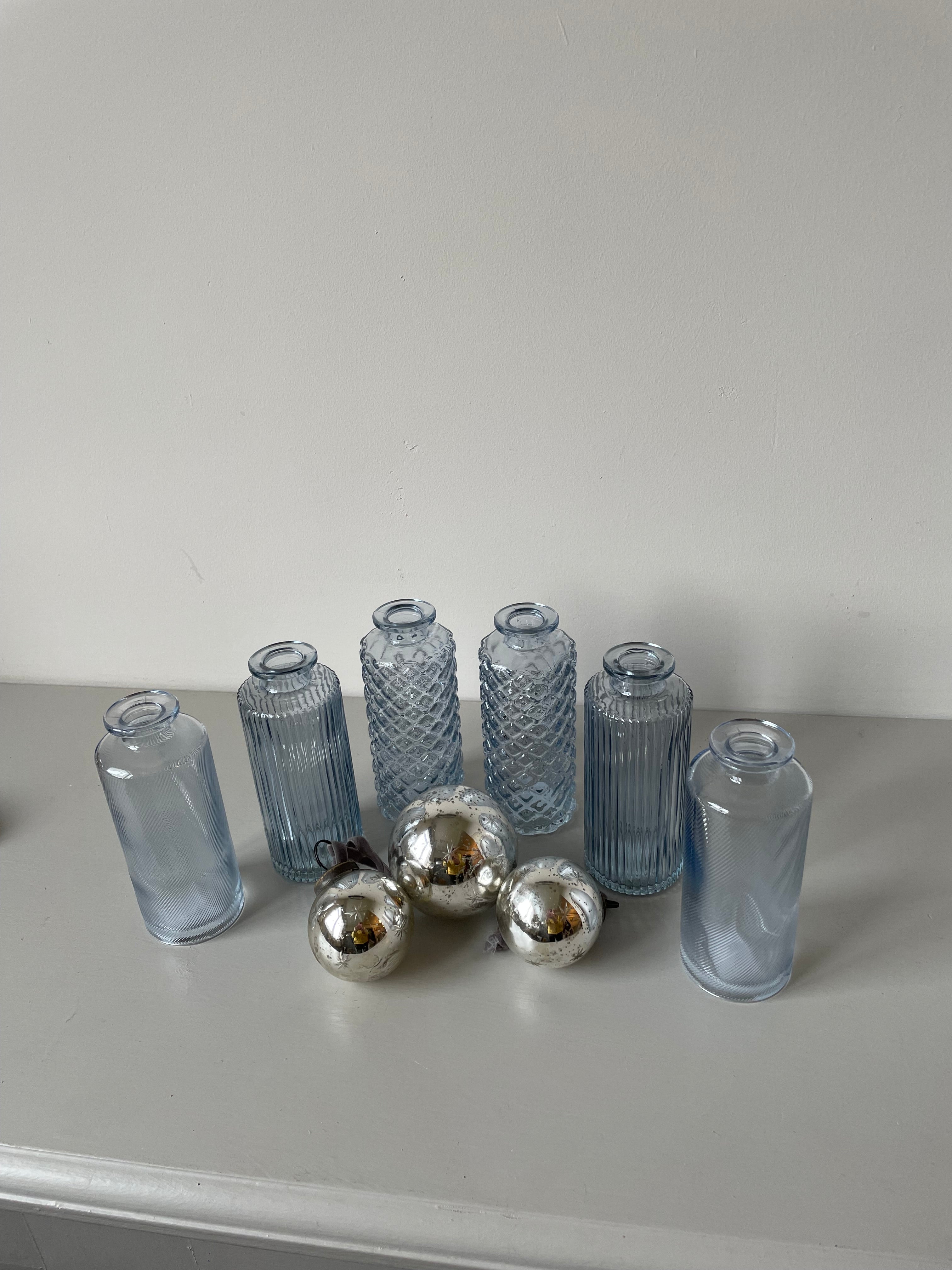 CLEAR GLASS BOTTLE VASES - ALANIS
