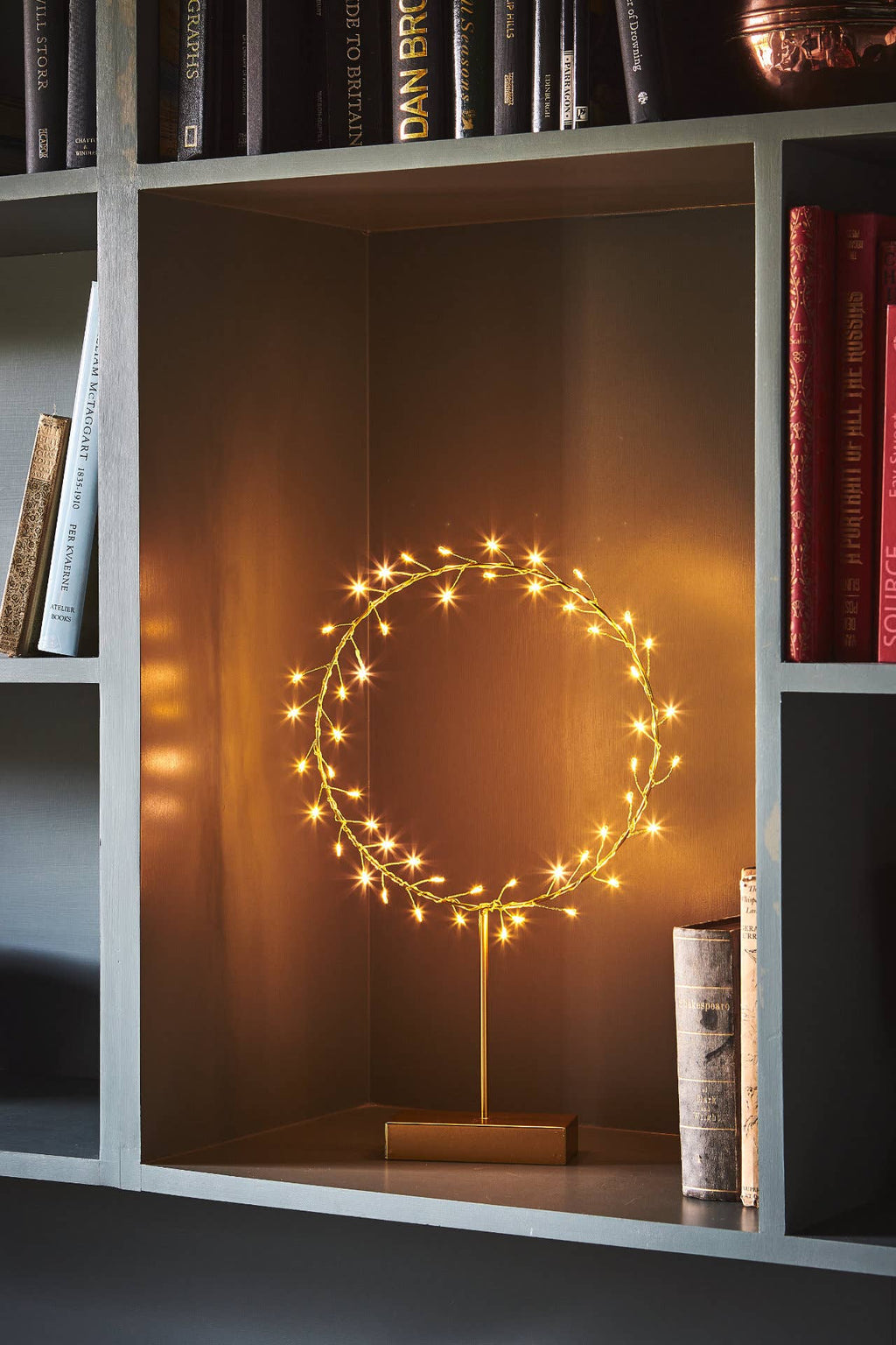 Lifestyle London |Table Aurora LED Light Decoration | Warm White Freestanding Ornament